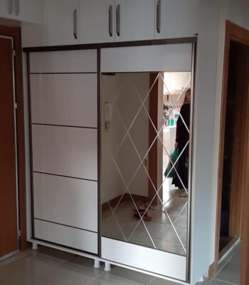Aynalı Vestiyer Dolabı YM-MD-040