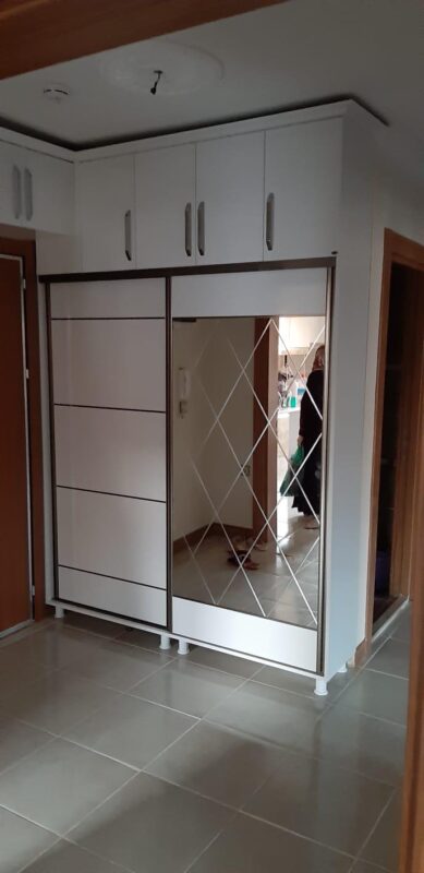Aynalı Vestiyer Dolabı YM-MD-040