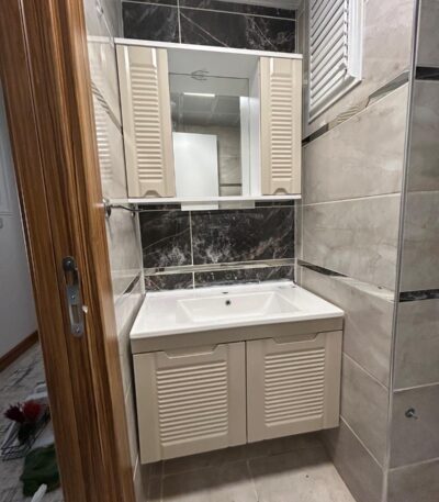 Balon Kapaklı Banyo Dolabı YM-MD-163